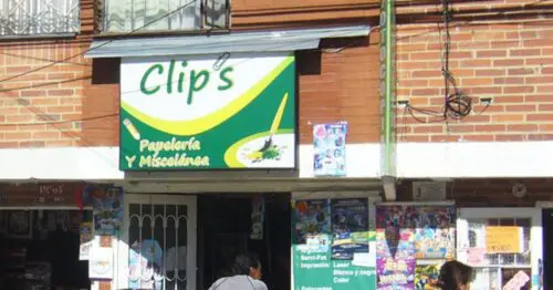 PAPELERIA Y MISCELANEA CLIPS PAPELERIA Y MISCELANEA CLIPS